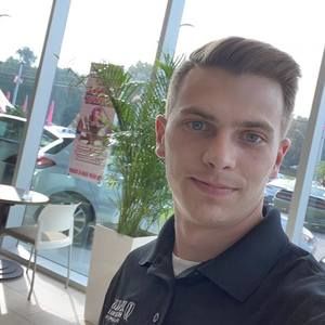 Meet your Posher, Ty